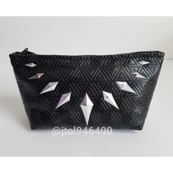 MAC Marvel Studios Black Panther Makeup Bag - Picture 1 of 9